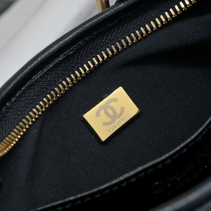 Ch**el hobo bags